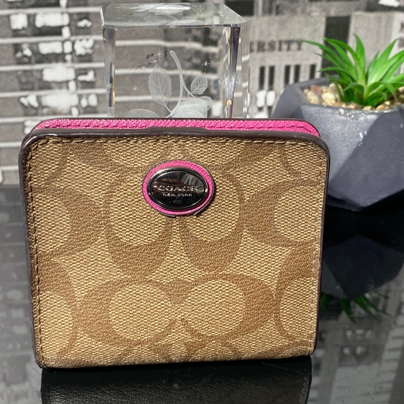Coach Handbags - Coach Pink Textured Wallet